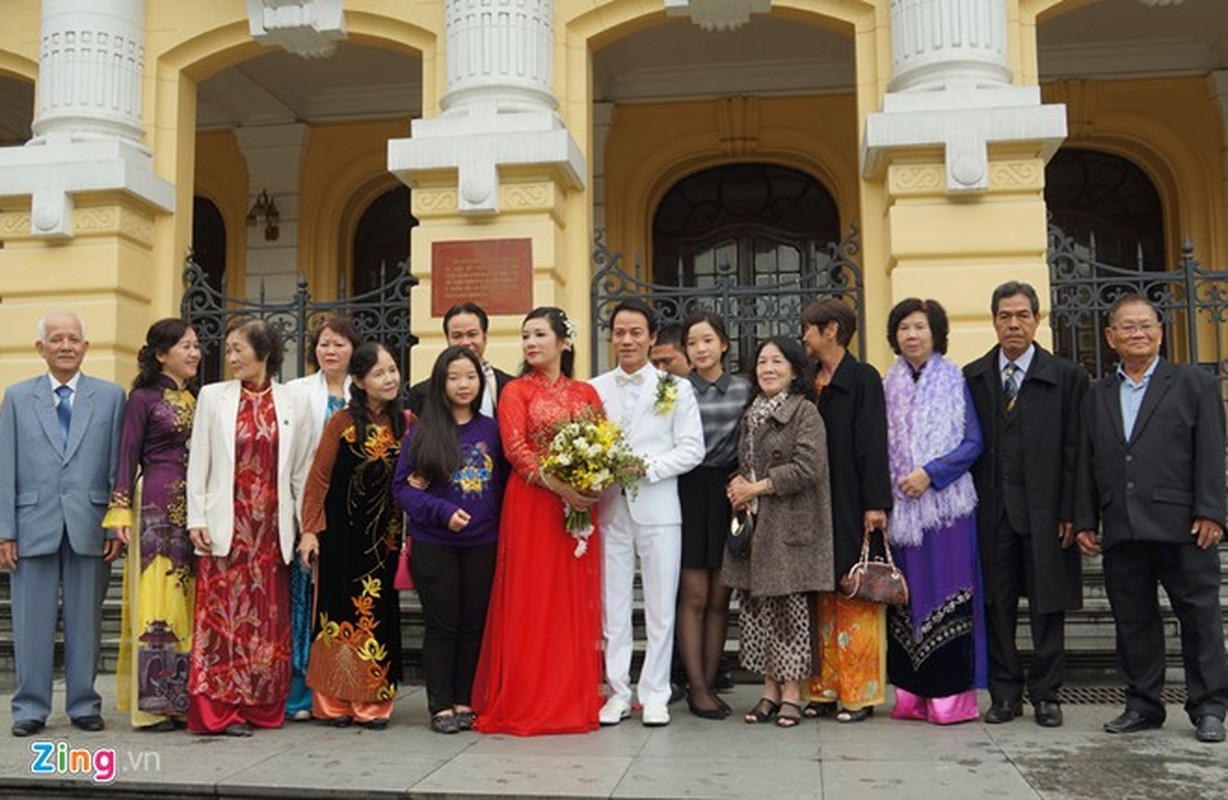 Thanh Thanh Hien dien ao dai e ap trong ngay cuoi-Hinh-9